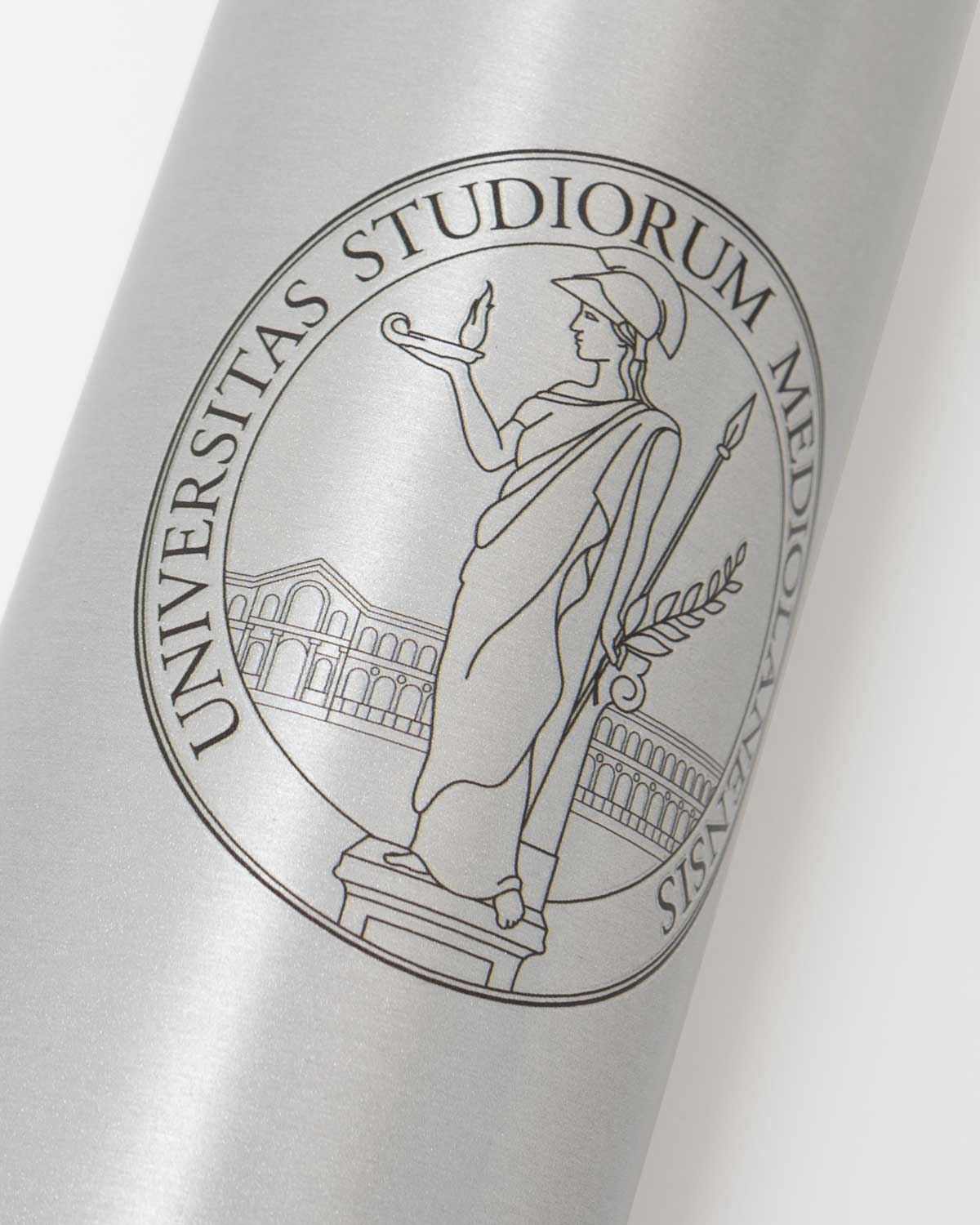 UNIMI Steel Gray Water Bottle 650 ml with Minerva Logo.